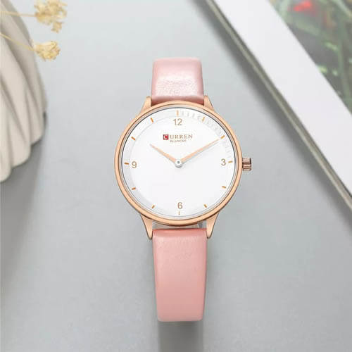 Curren 9039 Fashion Light Slim Quartz Watches Women Casual Clock Ladies Wrist Watch With Leather Strap Relogio Feminino New